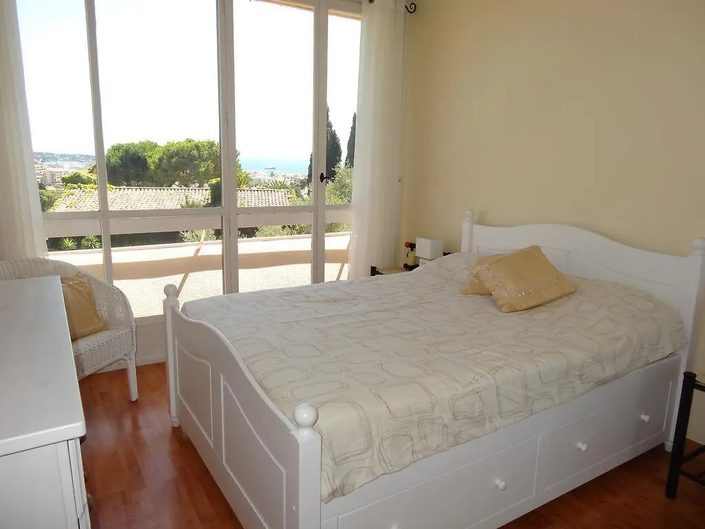 2 Bedroom Modern Apartment In Antibes With Sea View 0*,