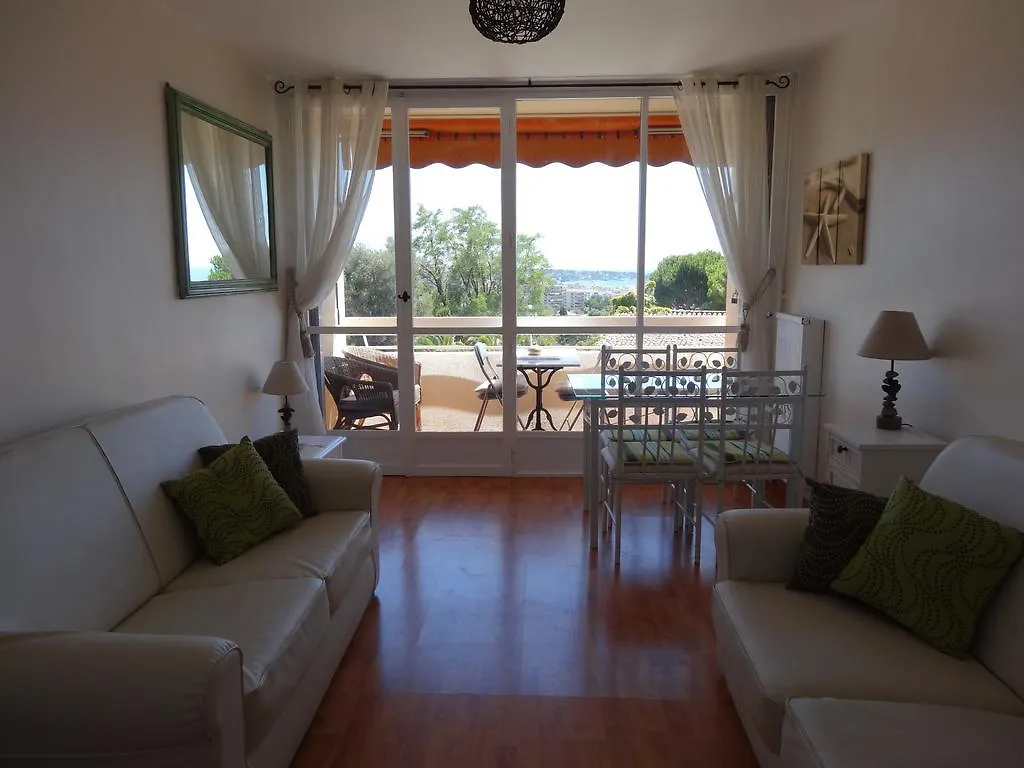 2 Bedroom Modern Apartment In Antibes With Sea View